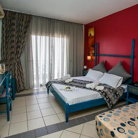 Hotel Thalassies 3*