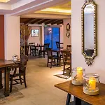 Hotell Thalassies 3*