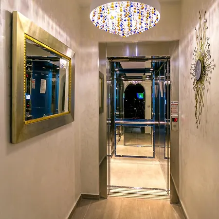 فندق Thalassies 3*