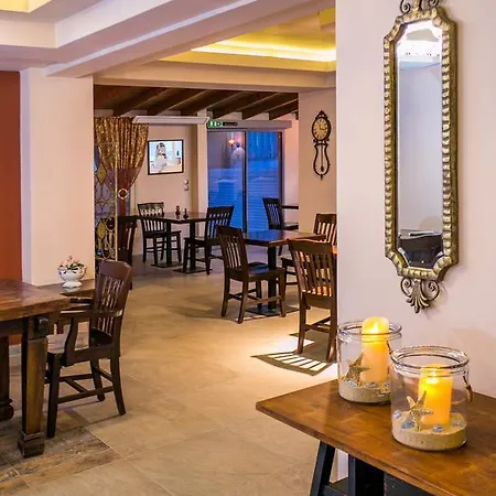 Hotell Thalassies 3*
